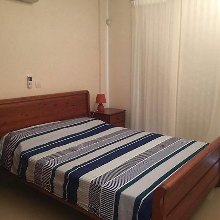 Paschali Sunset Appartment Peyia Bagian luar foto