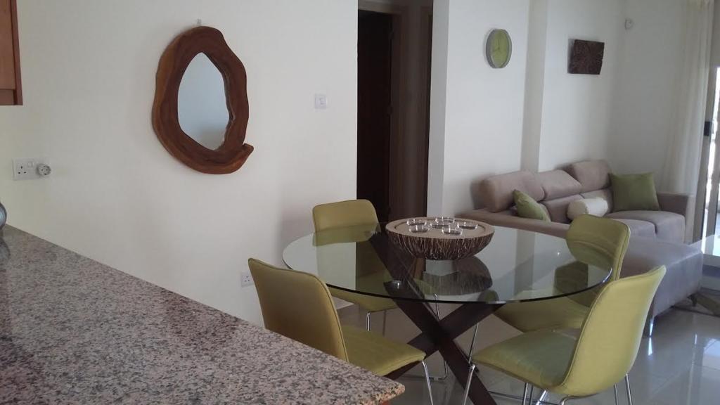 Paschali Sunset Appartment Peyia Bagian luar foto